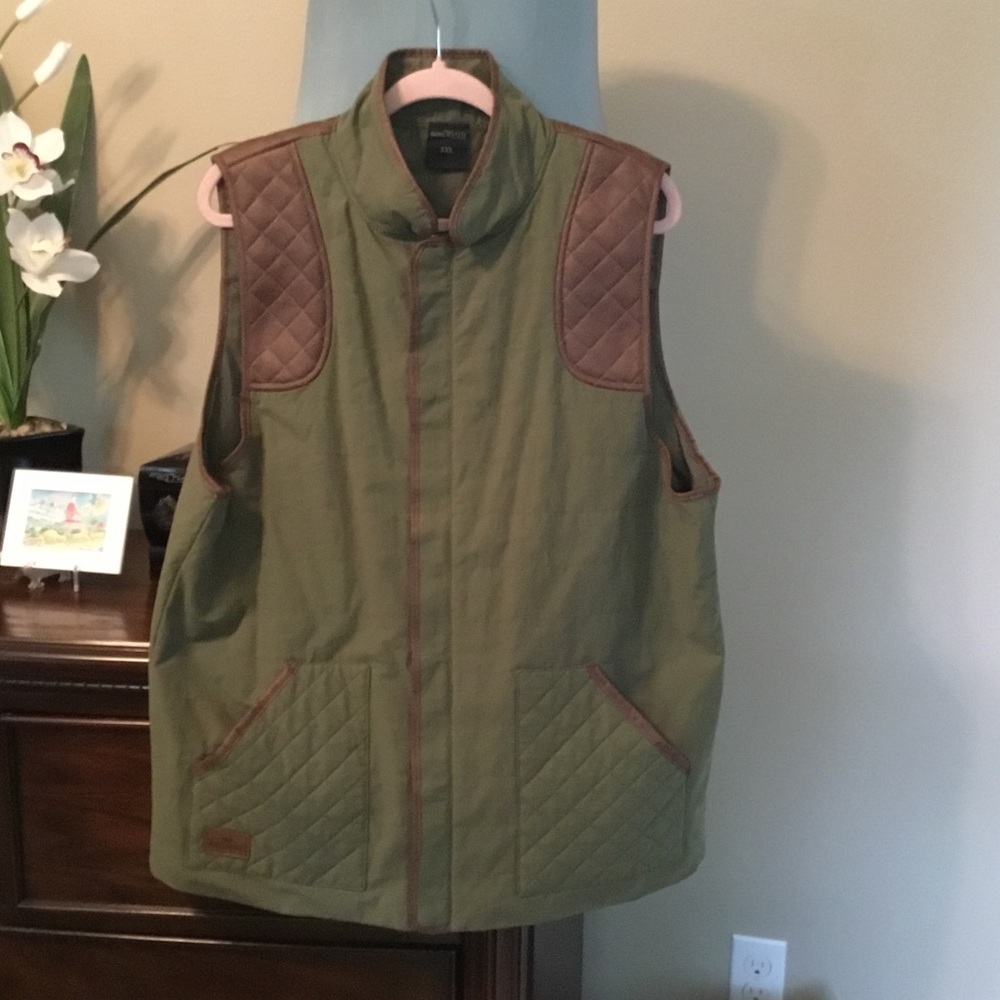 King Ranch-EUC-Women’s Quilted Twill and Faux Leather Utility/Hunting Vest-Olive